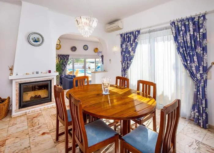 Casa Cupula * Carvoeiro (Lagoa)