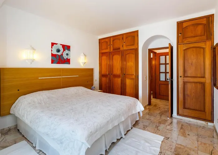 Casa Cupula * Carvoeiro (Lagoa)