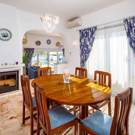 Casa Cupula * Carvoeiro (Lagoa)