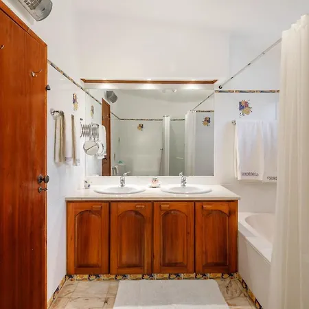 Casa Cupula Carvoeiro (Lagoa)